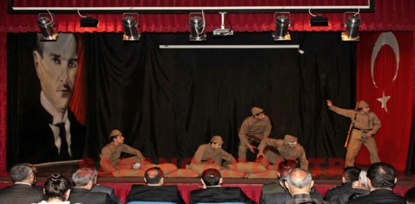 ÇANAKKALE DENİZ ZAFERİNİN 98. YILI KUTLANDI