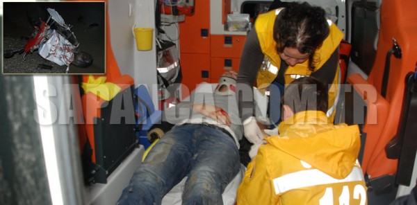 SAPANCA’DA MOTOSİKLET PİKAPLA ÇARPIŞTI SÜRÜCÜ YAHYA BAYRAMOĞLU YARALANDI