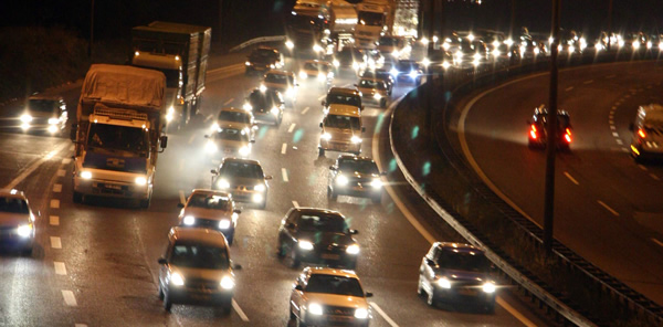 TEM’E ÇIKACAKLARA UYARI: İSTANBUL İSTİKAMETİ KAPATILDI