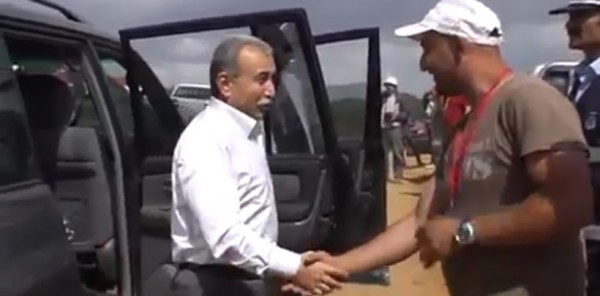 MİLLETVEKİLİ ÜSTÜN VE VALİ BÜYÜK 2. SAPANCA KAMP VE OFF-ROAD OYUNLARINI SEYRETTİ