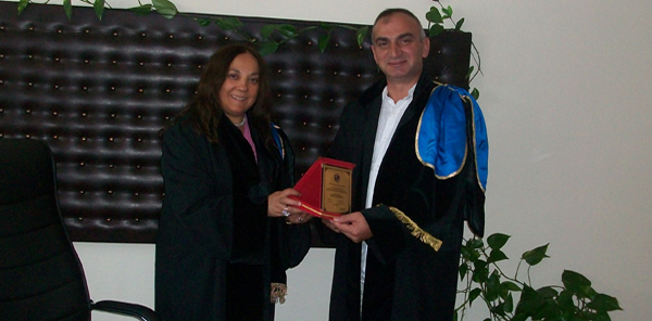 SAPANCA MESLEK YÜKSEKOKULU’NDA DEVİR TESLİM TÖRENİ