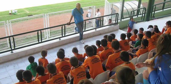 YAŞAR NALBANTOĞLU SAPANCA YAZ SPOR OKULLARININ KONUĞU OLDU