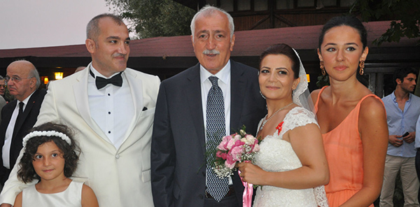 SADETTİN TANTAN'IN MUTLU GÜNÜ