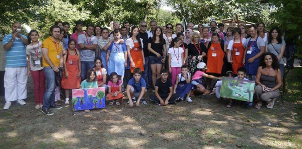 POTAKAL ÇİÇEĞİ PLASTİK SANATLAR KOLONİSİ ÇOCUK RESSAMLARI AĞIRLADI