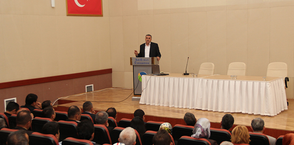 ZEKİ TOÇOĞLU: 'HEDEFİMİZ 17 BELEDİYE'