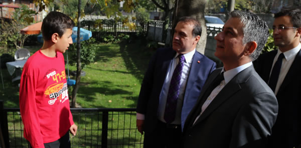 KAYMAKAM AZCAN VE BAŞKAN USLU’DAN ANLAMLI ZİYARET