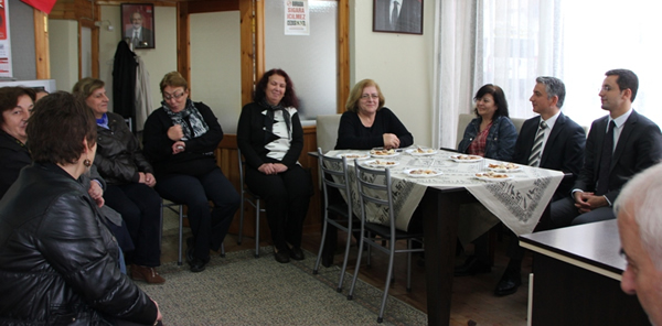 KAYMAKAM AZCAN CHP'Yİ ZİYARET ETTİ