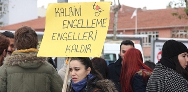 ENGELLİLER GÜNÜNE DAMGA VURDULAR