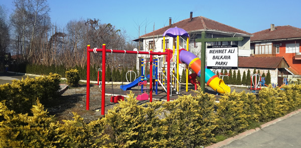 SAPANCA’DA PARKLARA ESKİ BELEDİYE BAŞKANLARININ İSİMLERİ VERİLİYOR