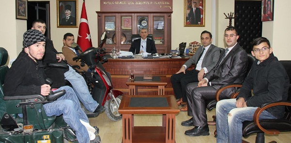 ENGELLİLERE KPSS KURSU AÇILIYOR