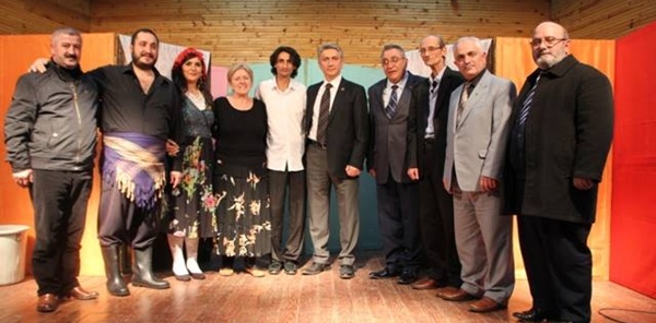 'DONANIMLI GENÇLİK BİLİNÇLİ YARINLAR' PROJESİ