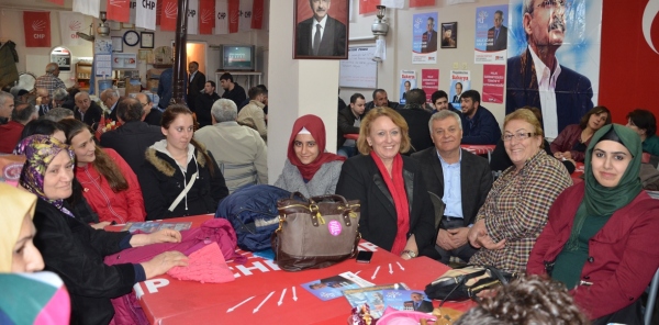 CHP SAPANCA'YA SÜRPRİZ ZİYARET