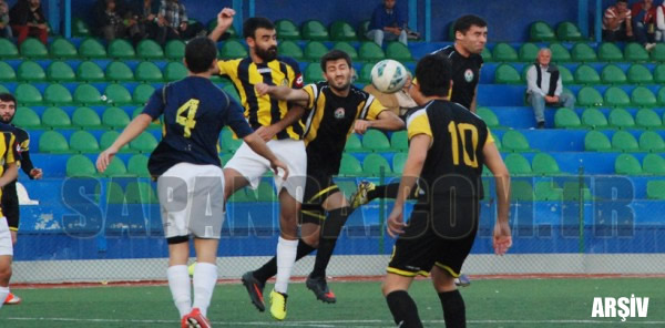 KIRKPINARSPOR: 1 - SAKARYASPOR: 3