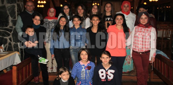 ŞAMPİYONLAR YEMEKTE BİR ARAYA GELDİ