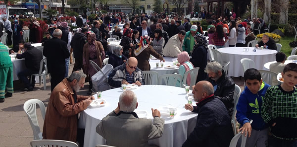 BAŞKAN YILMAZER VATANDAŞLARLA BULUŞTU