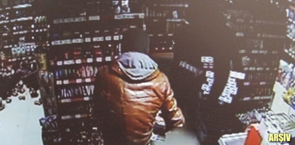 MARKETTE ÇALINMADIK BİR ŞEY BIRAKMADILAR