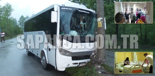 TUR OTOBÜSÜ SAPANCA’DA ELEKTRİK DİREĞİNE ÇARPTI: 14 YARALI