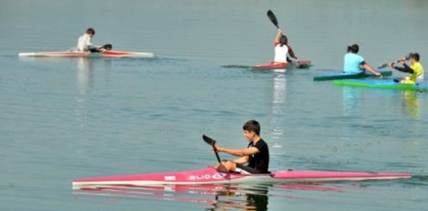 SAPANCA KIRKPINAR PARKURUNDAKİ ŞAMPİYONAYA 220 ÖĞRENCİ KATILDI