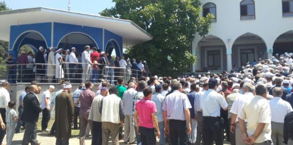 HAYRİ ŞİRİN SON YOLCULUĞUNA UĞURLANDI