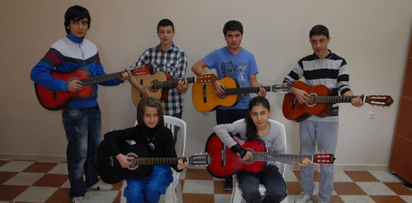 SAMEK'TE YAZ DÖNEMİ EĞİTİMLERİ BAŞLIYOR