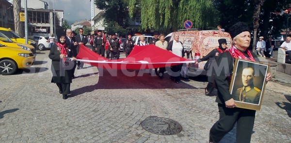 SAPANCA’NIN KURTULUŞU TÖRENLERLE KUTLANDI