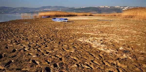GÖL TÜKENDİ BAKANLIK HAREKETE GEÇTİ!