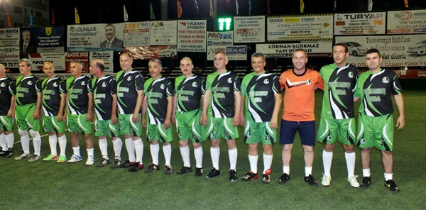 'HÜSEYİN KAMA' ANISINA YAPILAN MAÇTA SKOR 5-5