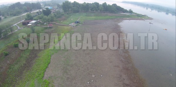 SAPANCA GÖLÜ’NDEKİ ÇEKİLME HAVADAN GÖRÜNTÜLENDİ