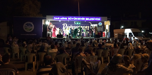 BÜYÜKŞEHİR MOBİL SAHNESİ SAPANCA'DA KURULDU