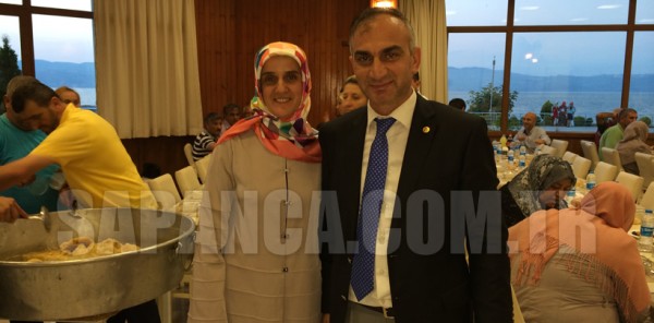 SAPANCA BELEDİYE BAŞKANI AYDIN YILMAZER, PERSONELİNİ İFTARDA AĞIRLADI