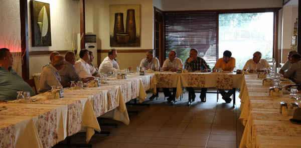 BAŞKAN YILMAZER MUHTARLARLA İFTAR’DA BİR ARAYA GELDİ