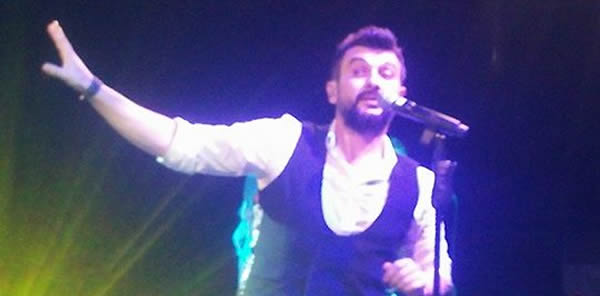 GÖKHAN TEPE BAYRAM’DA SAPANCA’DA SAHNE ALDI