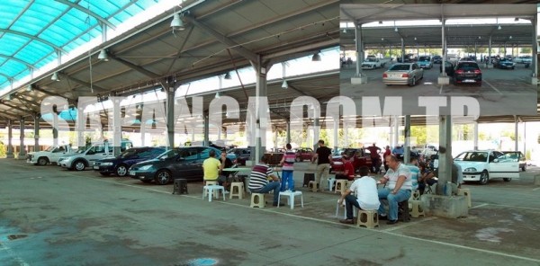 SAPANCA KAPALI OTO PAZARINA İLGİ AZALDI