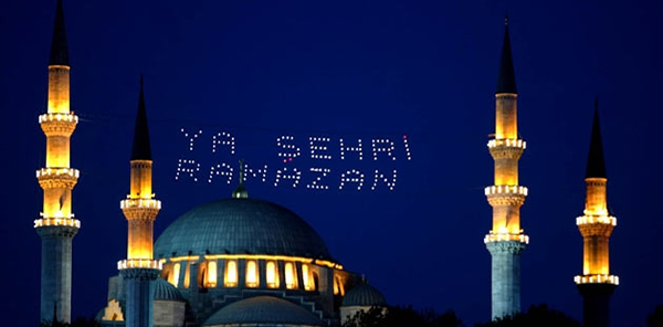 İLK GÜN 17 SAAT 21 DAKİKA ORUÇ TUTACAĞIZ