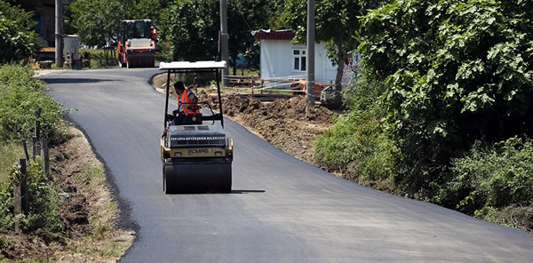BÜYÜKŞEHİR ASFALT ÇALIŞMALARI SAPANCA’DA DEVAM EDECEK