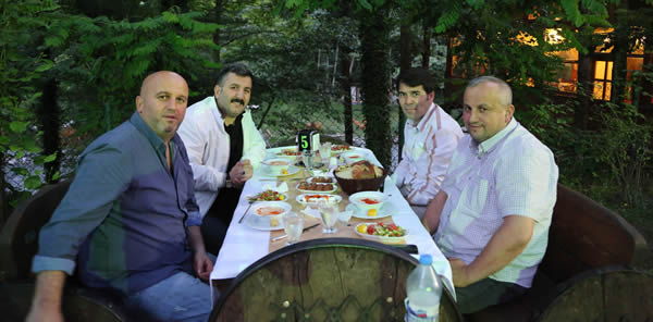 YILMAZER’DEN MECLİS ÜYELERİNE İFTAR