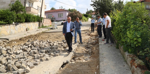 SAPANCA BELEDİYESİ PARKE ÇALIŞMALARINA DEVAM EDİYOR