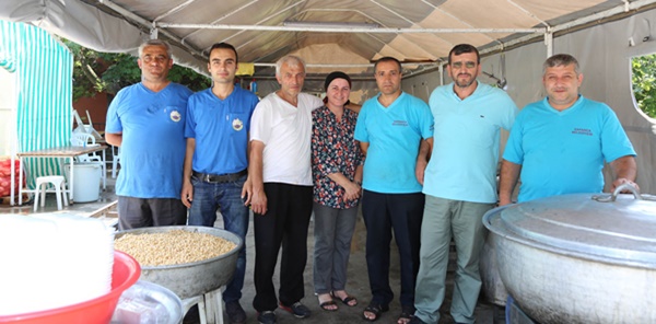 SAPANCA BELEDİYESİ İFTAR ÇADIRI BİNLERCE İNSANI AĞIRLADI