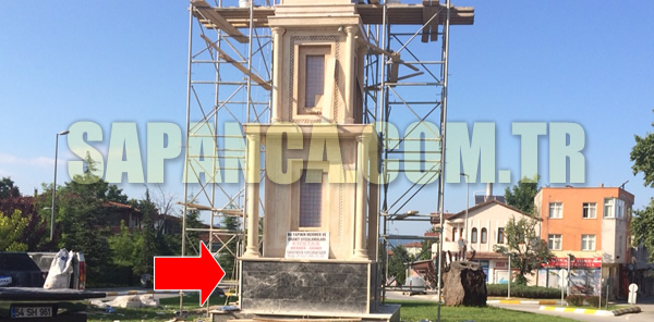 SAAT KULESİ’NDEKİ O YAZI KALDIRILDI