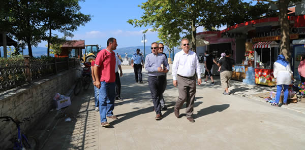 İSEN VE YILMAZER SAHİL YOLUNU İNCELEDİ