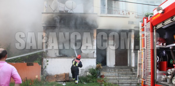 SAPANCA’DA KORKUTAN YANGIN