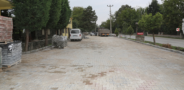 MEYDAN TAMAM SIRA SOKAKLARDA