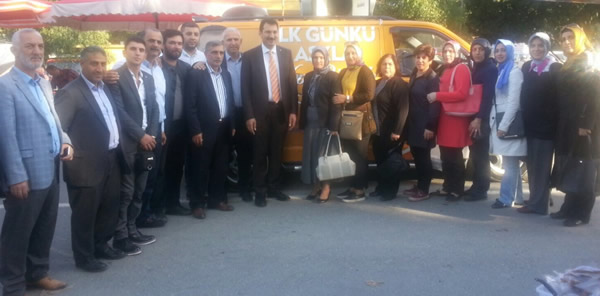 GÖNÜLLÜ AK KADINLAR HIZ KESMİYOR