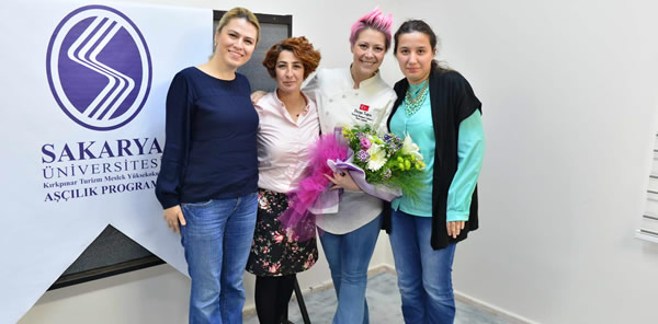 HEYKEL PASTA SANATÇISI DUYGU TUĞCU AŞÇILIK ÖĞRENCİLERİYLE BULUŞTU