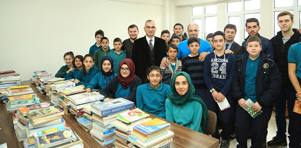 YILMAZER’DEN KİTAP OKUMA KAMPANYASINA DESTEK