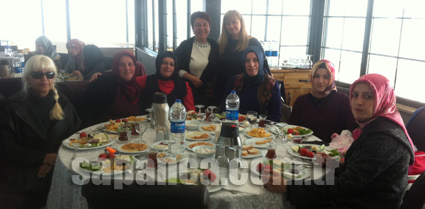 DAYANIŞMA KAHVALTISINDA BULUŞTULAR