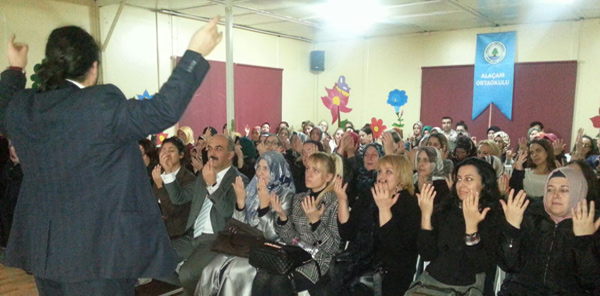 ALAÇAM ORTAOKULU ÖZKAN ŞENOL’U AĞIRLADI