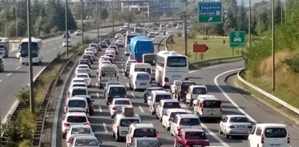 SAPANCA TEM'DE 10 GÜNLÜK ÇALIŞMA BAŞLADI