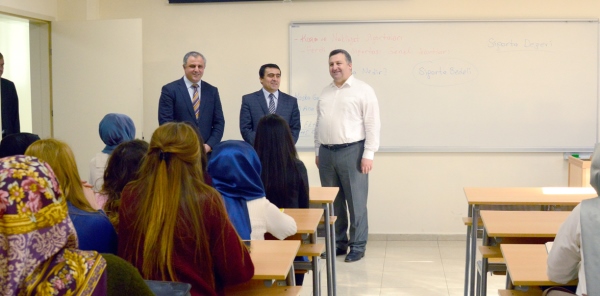 KAYMAKAM YILDIRIM’DAN SAPANCA MYO’YA ZİYARET