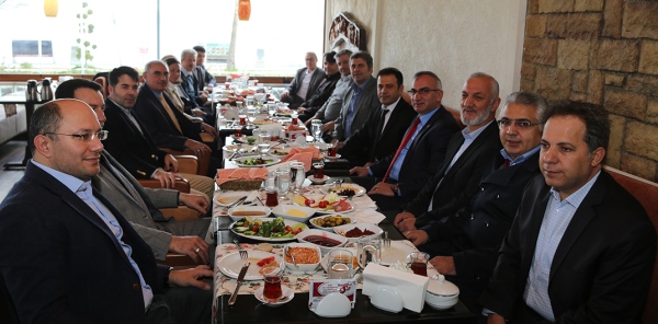 BÜYÜKŞEHİR DAİRE BAŞKANLARI SAPANCA’DA